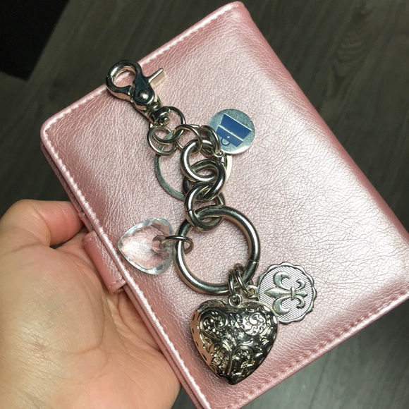 Kathy Van Zeeland Handbags - Kathy  Van Zeeland Silver Keychain